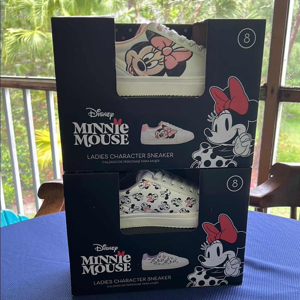 NWT 2 pairs Aldis 2025 Disney Minnie Mouse character sneakers